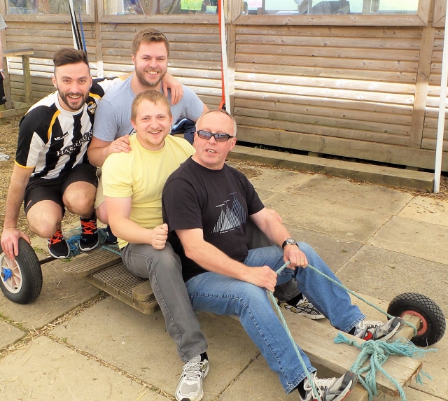  Karting en otro Centro Mundial de Aventura es excelenle para el desarrollo de equipos.  