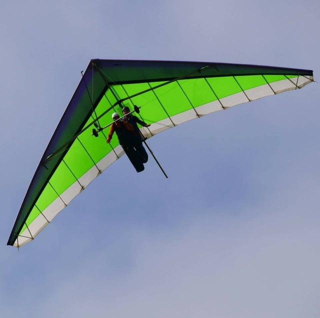 Ala delta en tándem en Airsports Sussex 