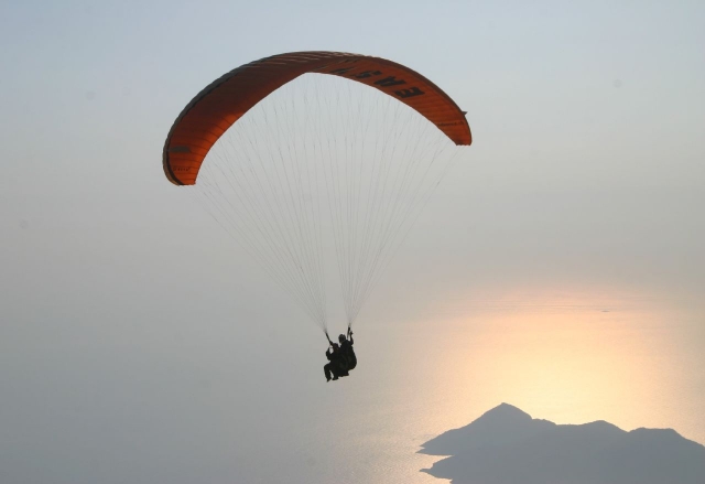  Parapenle con Airsports Sussex 