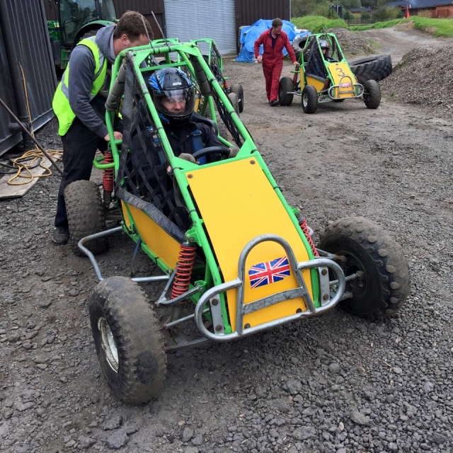 ¡our pistas de carreras!