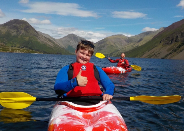  ¡Kayak para todos en West Lakes Adventure! 
