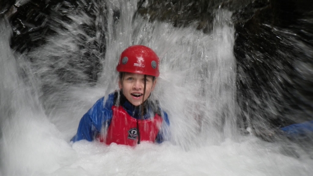  Barranquismo en West Lakes Adventure 