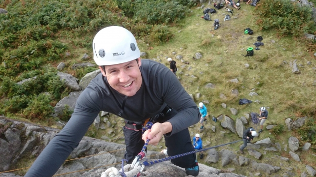  Practica tus técnicas de escalada con West Lakes Adventure 