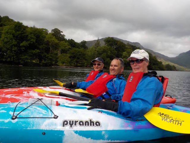  Kayak para grupos pequeños en West Lakes Adventure 
