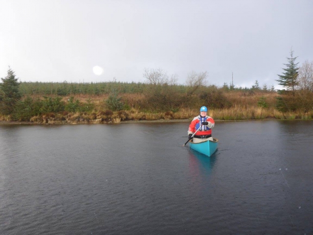  Canotaje en el lago en Open Door Adventure