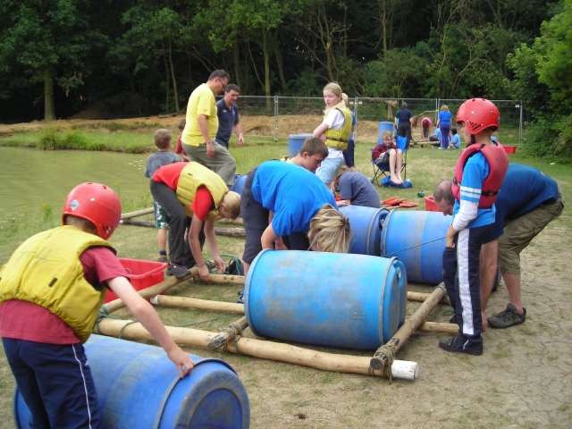  Construcción de balsa 
