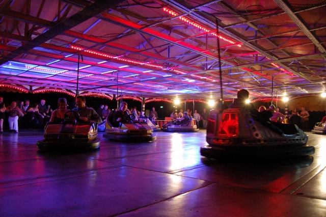  ¡Autos locos en Magna Science Adventure Center! 