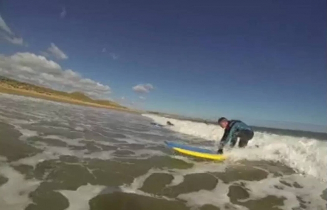  Subiendo las olas