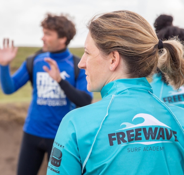  Coasteering en Cornwall 