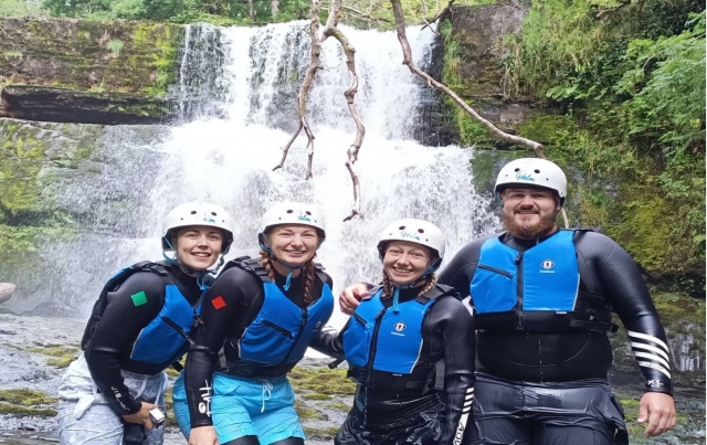 Barranquismo con amigos 