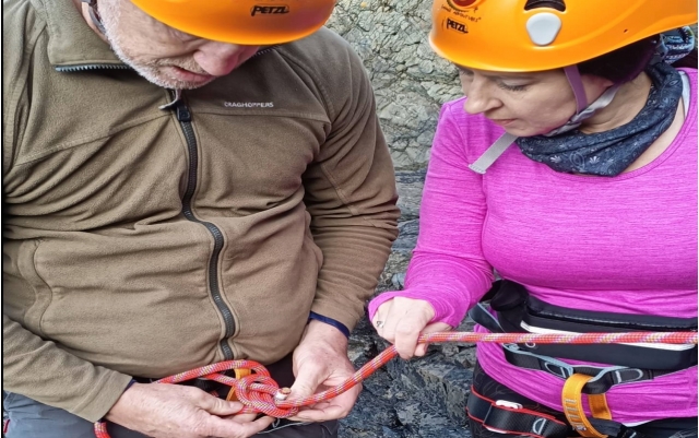  Instructores certificados 