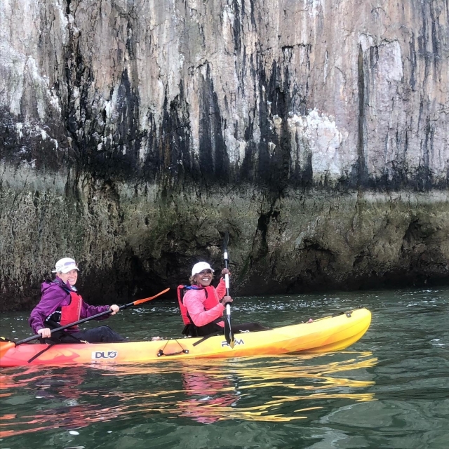  Explorando las costas 