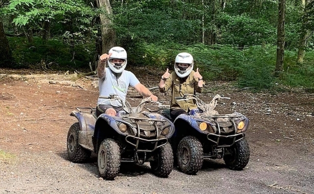  Compile con tus amigos por nuestro bosque 