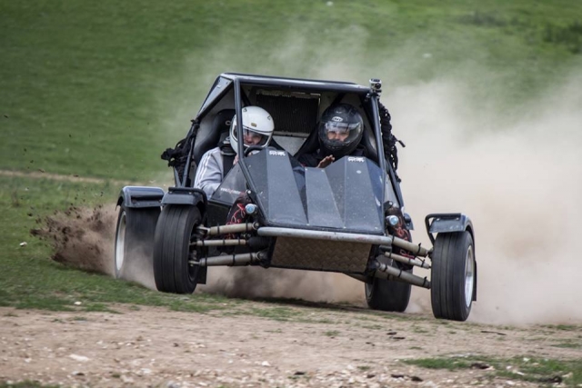 Invita a tus amigos a disfrutar contigo