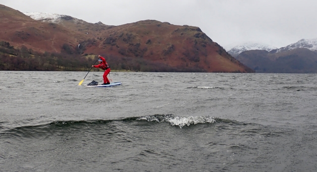 SUP a través de grandes aguas 