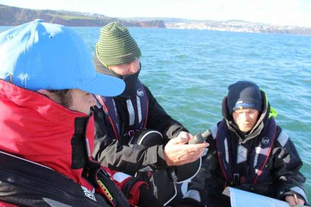  Enseñando unos a otros 