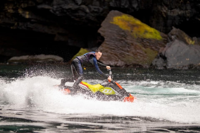  Anticipando el próximo movimiento de jet ski 