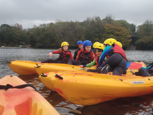  ¡Lleva a tus amigos con usted! 