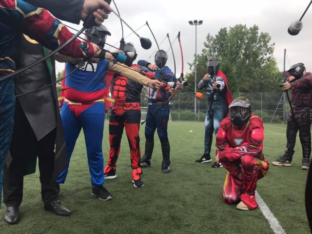  ¡Usa tus disfraces mientras juegas con nosotros! 