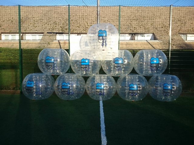  Nuestra equipación de fútbol burbuja