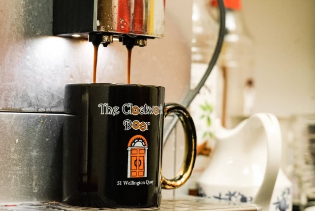  ¡Tenemos té y café para el disfrule de nuestros clientes! 