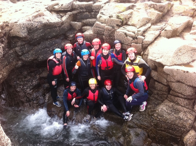  Venga con tus amigos y familiares 