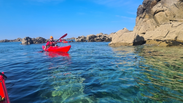  Explora desde un kayak 