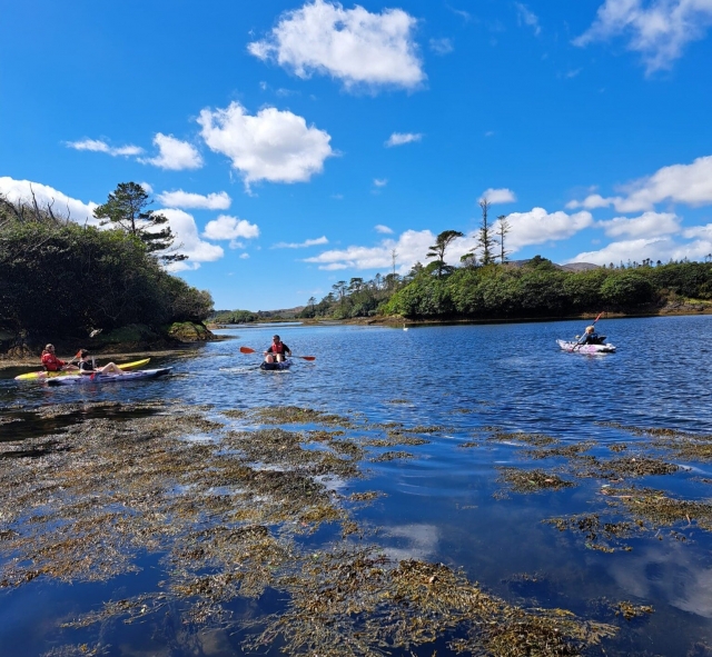  Navegar en kayak es muy divertido 
