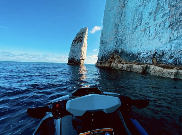  Explora la Costa Jurásica 