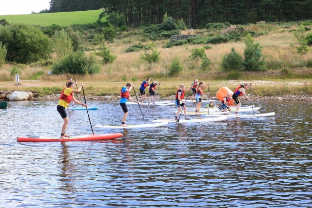  SUP en Knockburn Loch 