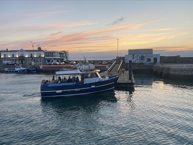  Disfruta de un viaje en barco con nosotros 