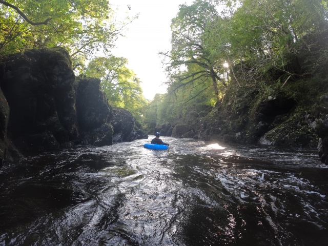  Tubing en rápidos en Galloway 