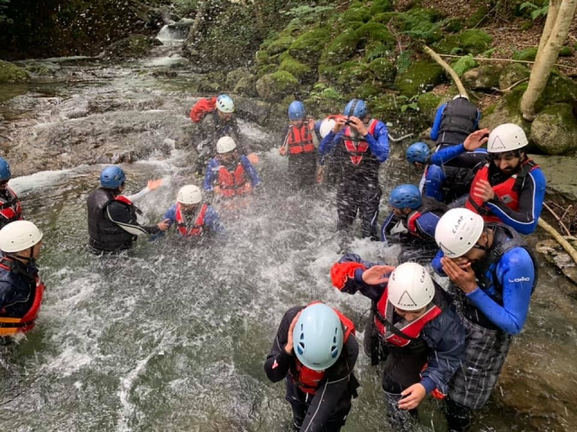  Caminamarras por las gargantas y Ghyll Scrambling 