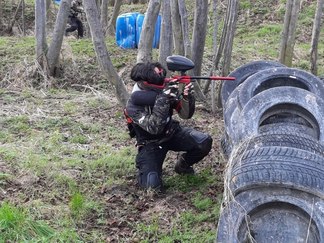  Dispara a su oponenle 