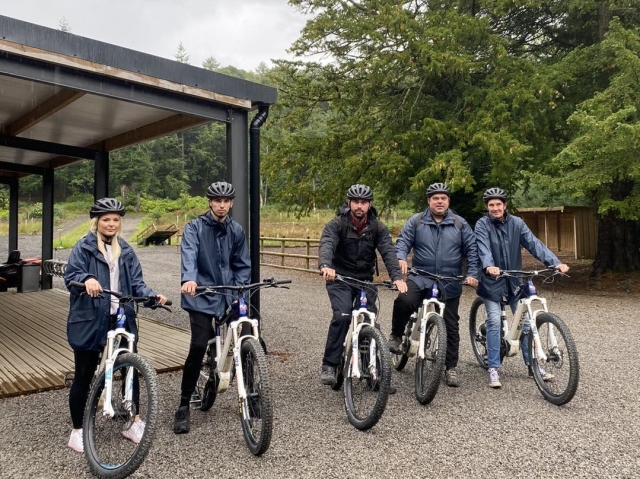  Bicicletas eléctricas para recorridos por senderos 