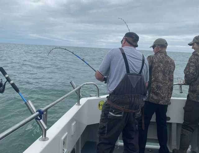  Únase a nosotros para un viaje de pesca 