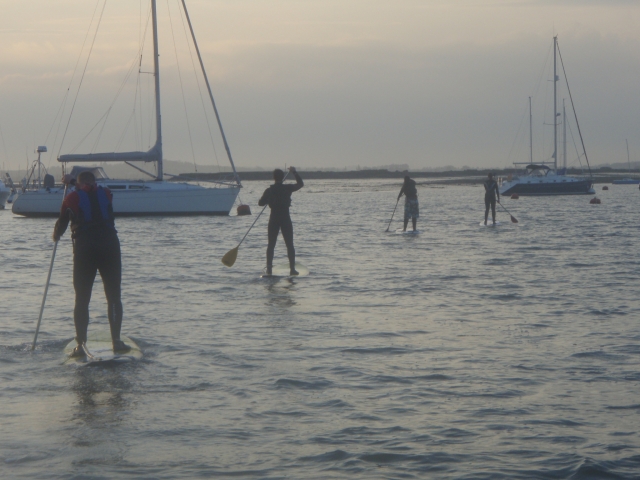  Surf de remo al atardecer 