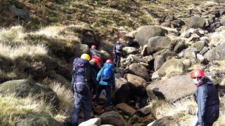 Entrenamiento de camicrema de cerro en Peak District día completo