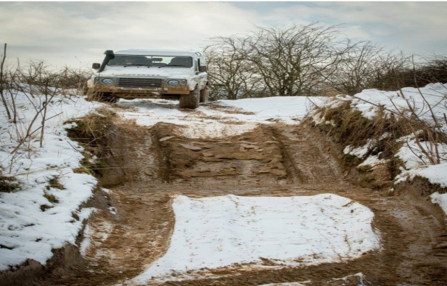 Experiencia nevada y embarrada