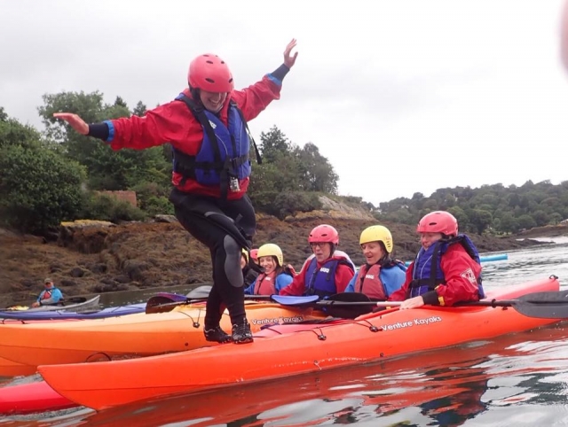  Diviértele al máximo 