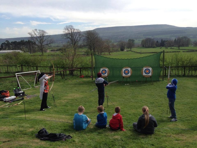  Curso de jalo con arco al aire libre para líderes