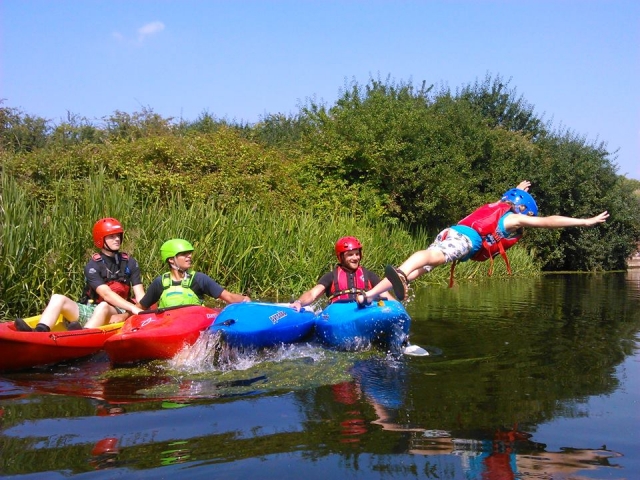 Saltando a la aventura