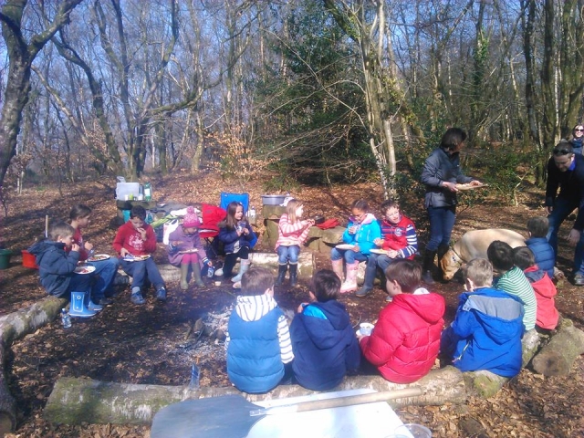  Curso de Bushcraft para niños 