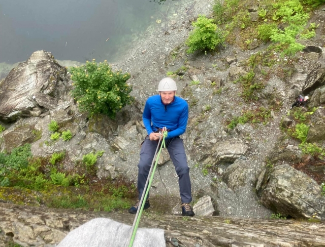  Rappel en cantera
