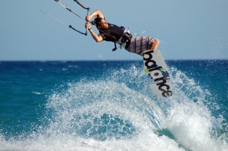 Clases de kitesurf de día completo en Devon