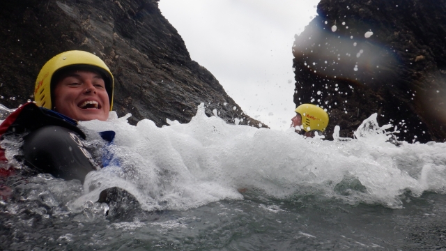  Coasteering en Salcombe 