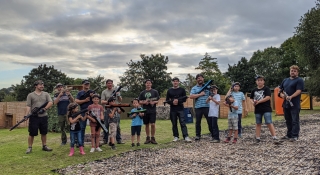 Laser Tag para niños en el río Stour duranle 1h 30min