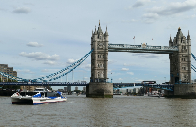 Vistas del Puenle de Londres 