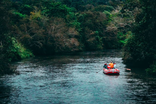  Rafting en aguas tranquilas 