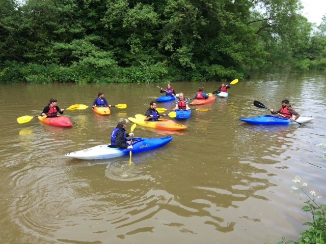  Kayak 
